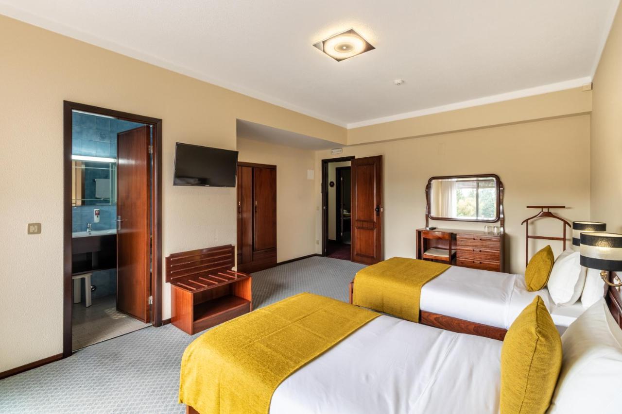 Hotel Colmeia Monte Real Eksteriør billede